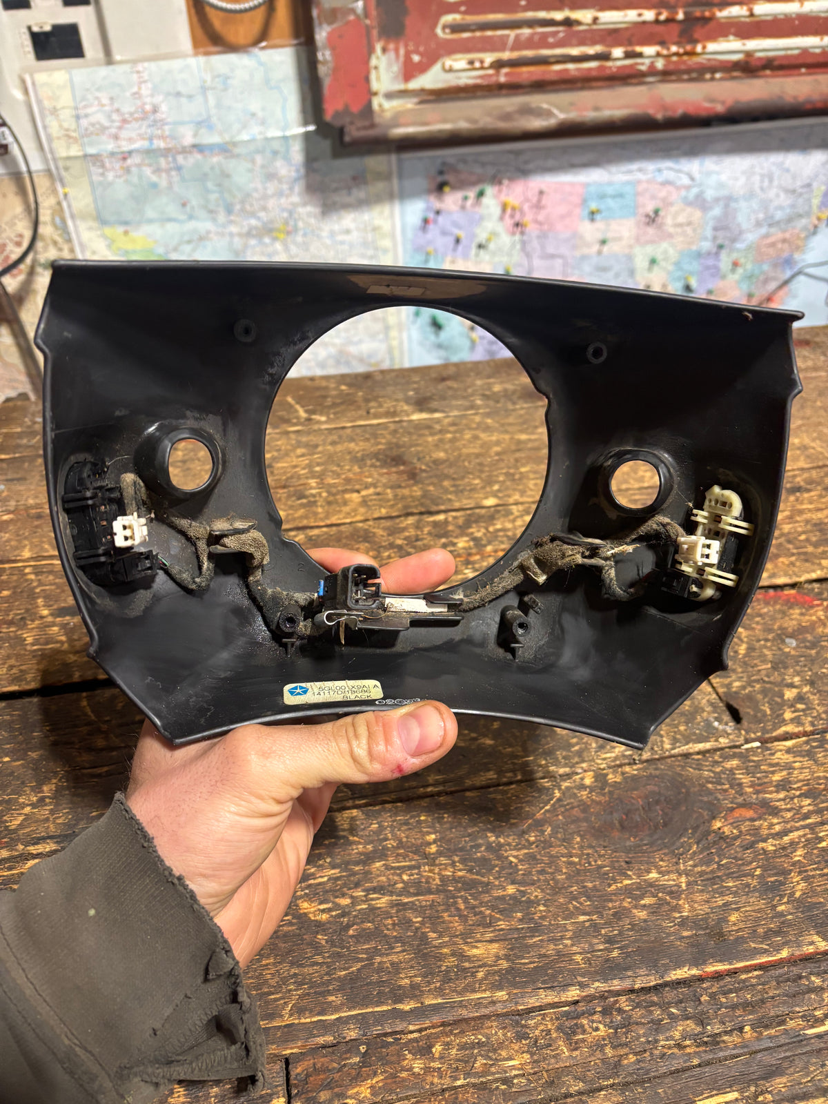 98 - '02 Dodge Ram Cummins Steering Wheel Back With Volume Controls