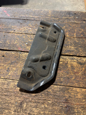 2004 - 2012 DODGE RAM 2500 3500 CUMMINS G56 MANUAL TRANSMISSION MOUNT 52121491AC