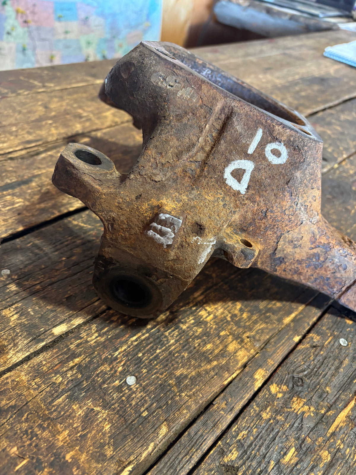 Driver Side Steering Knuckle 99-02 Dodge Ram Cummins Or Gas