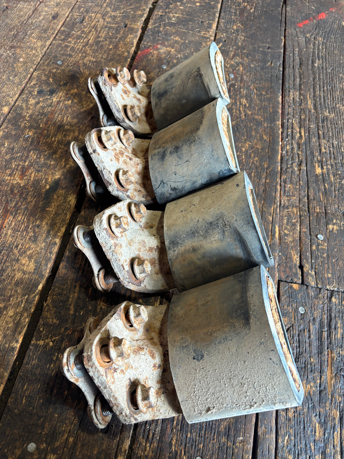 OEM Set '94 - '02 Dodge Ram Cummins Overload Spring Perch Brackets