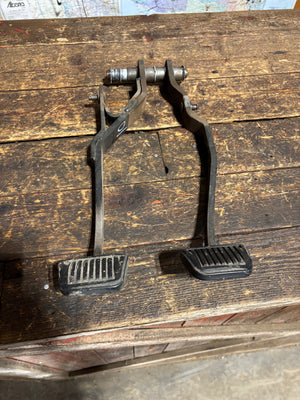 Clutch & Brake Pedal for '98-'02 Dodge Ram 2nd Gen Truck