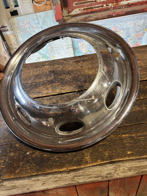 1999 - 2002 DODGE RAM 3500 DUALLY FRONT HUB DISH SIMULATOR WHEEL COVER 52106448