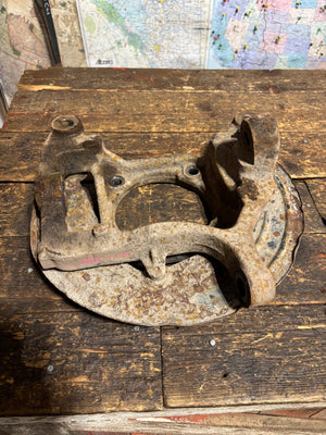 2010 -2012 DODGE RAM 2500 3500 CUMMINS / HEMI DRIVER STEERING KNUCKLE SPINDLE