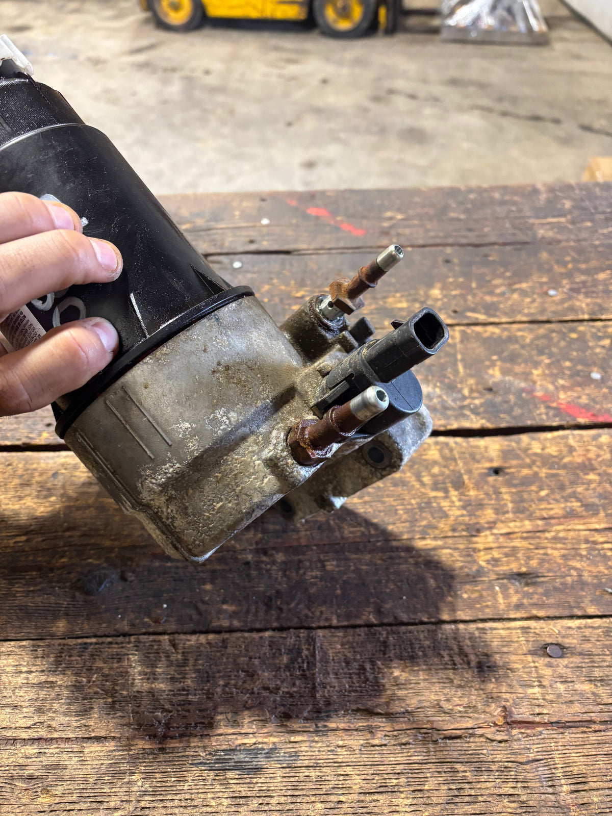 07-10 Dodge Ram 6.7L Cummins Fuel Filter Housing