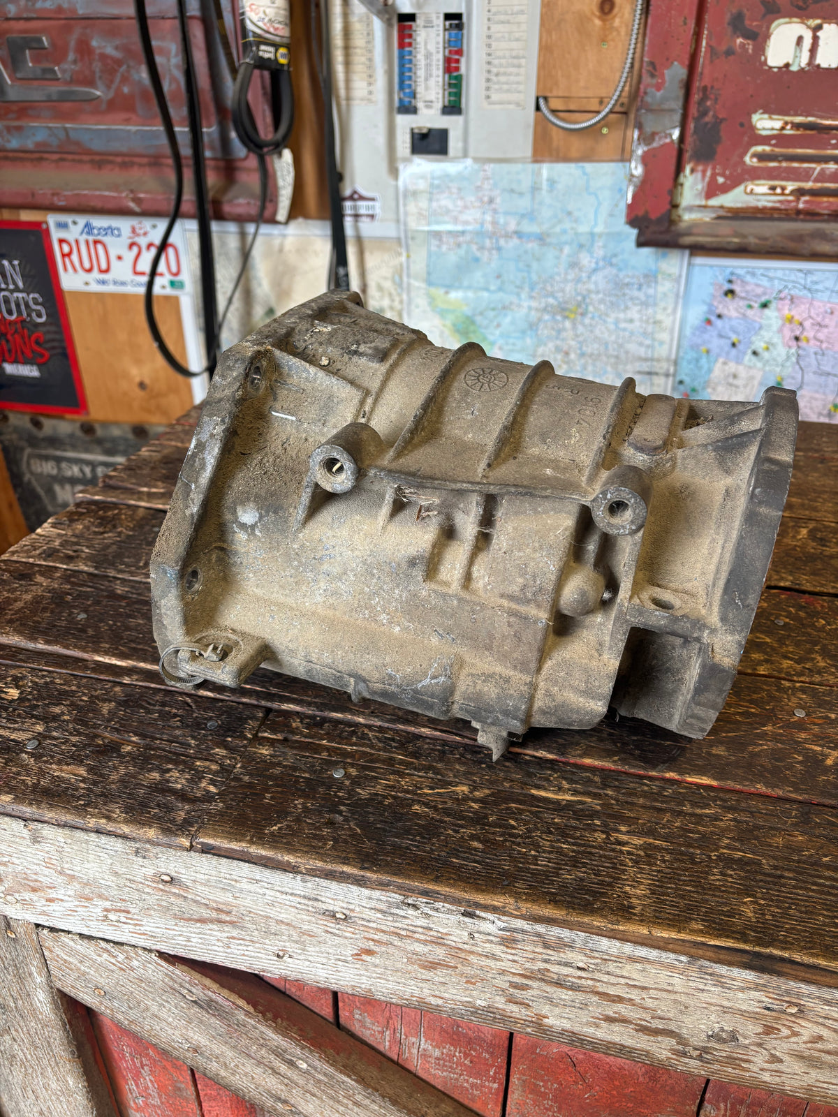 1996 - 2002 DODGE RAM 2500 3500 47RE OVERDRIVE EXTENSION HOUSING