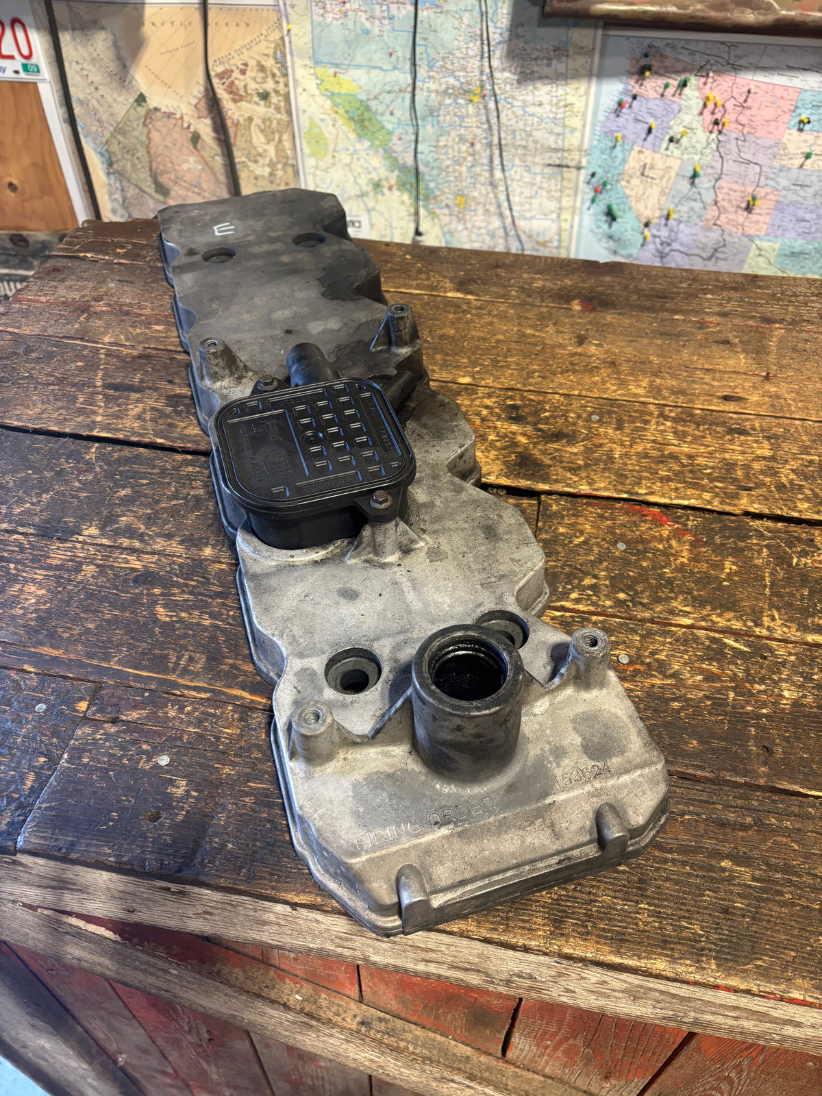 OEM &#39;03-&#39;07 Dodge Ram 5.9L Cummins Lower Valve Cover