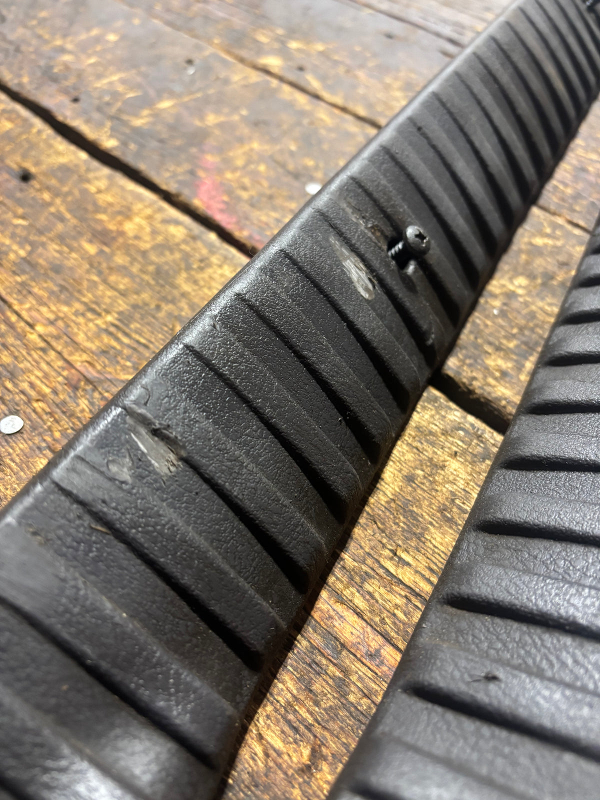 98-02 Dodge Ram Dark Grey Agate Floor Trim Set (Extended Cab)