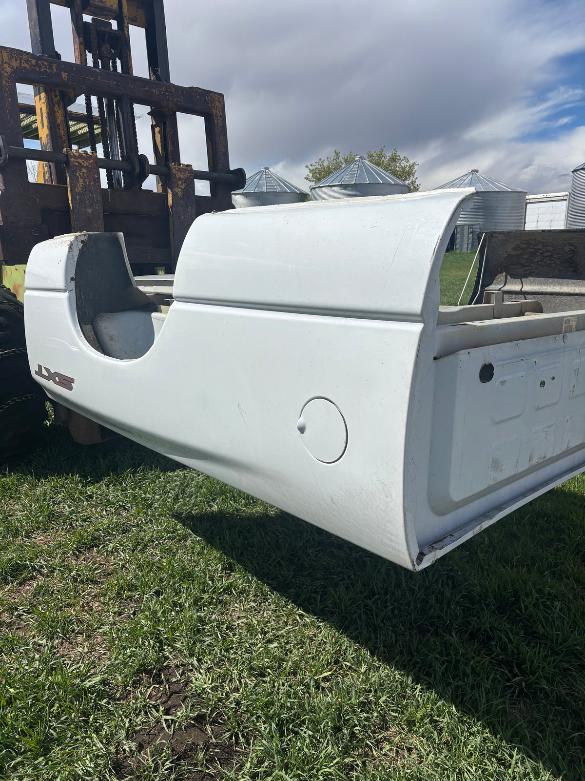 3RD GEN 03-09 DODGE RAM 8FT LONG BED RUST FREE