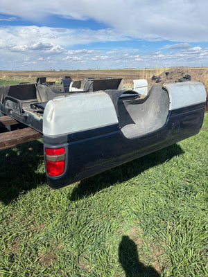 2ND GEN 94-02 DODGE RAM 8FT LONG BED RUST FREE