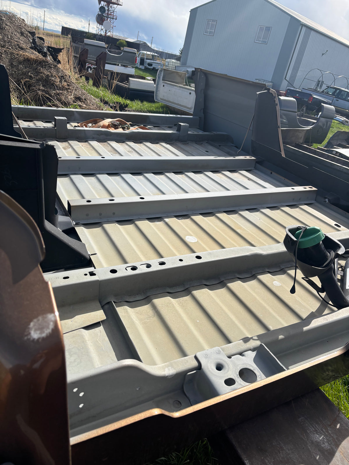 New Take off 4th Gen Dodge Ram 2010-2018 8ft long box