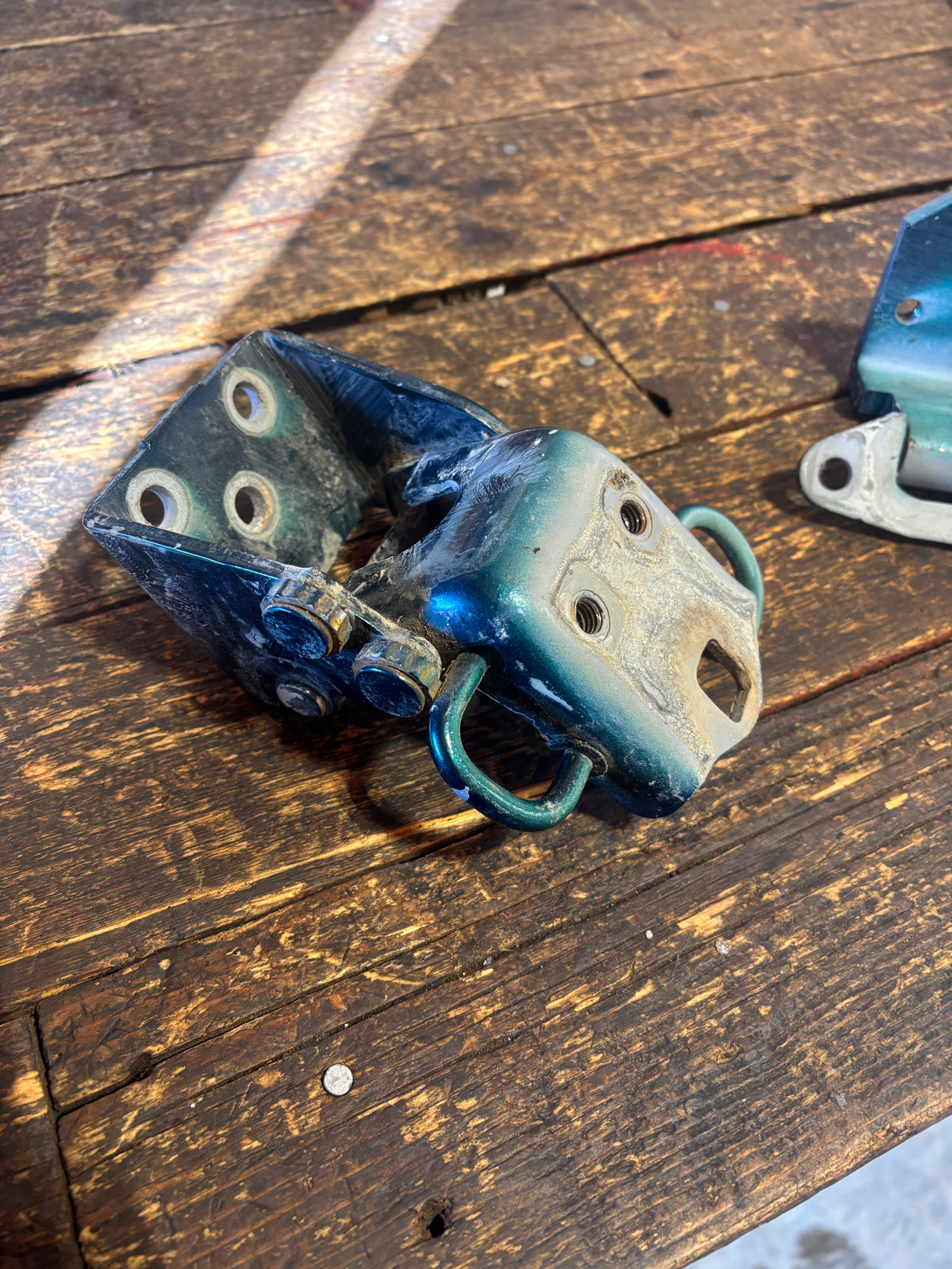 89-&#39;93 Dodge Ram Cummins Passenger Right Side Door Hinges OEM Low Miles