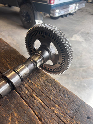 2000 - 2002 Dodge Ram Cummins 5.9l 24v camshaft 3946436 3942567