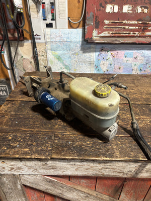 HYDROBOOST UNIT 2001 2002 DODGE RAM 2500/3500 5.9L CUMMINS 52010300AA