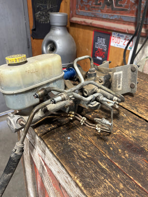 HYDROBOOST UNIT 2001 2002 DODGE RAM 2500/3500 5.9L CUMMINS 52010300AA