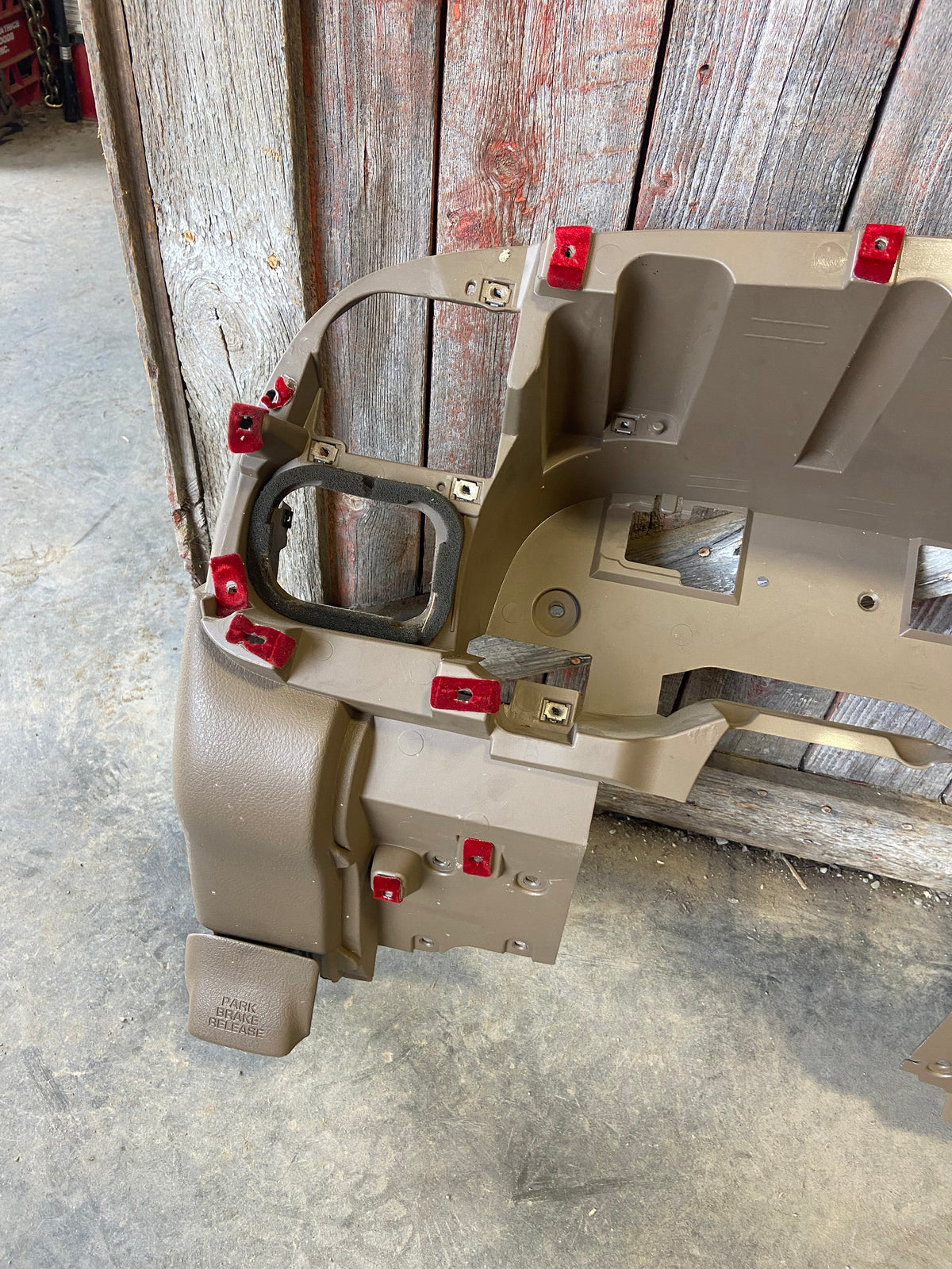 OEM &#39;98 - &#39;02 Dodge Ram Cummins Dash Core Structure Tan Brown Mint Dashboard