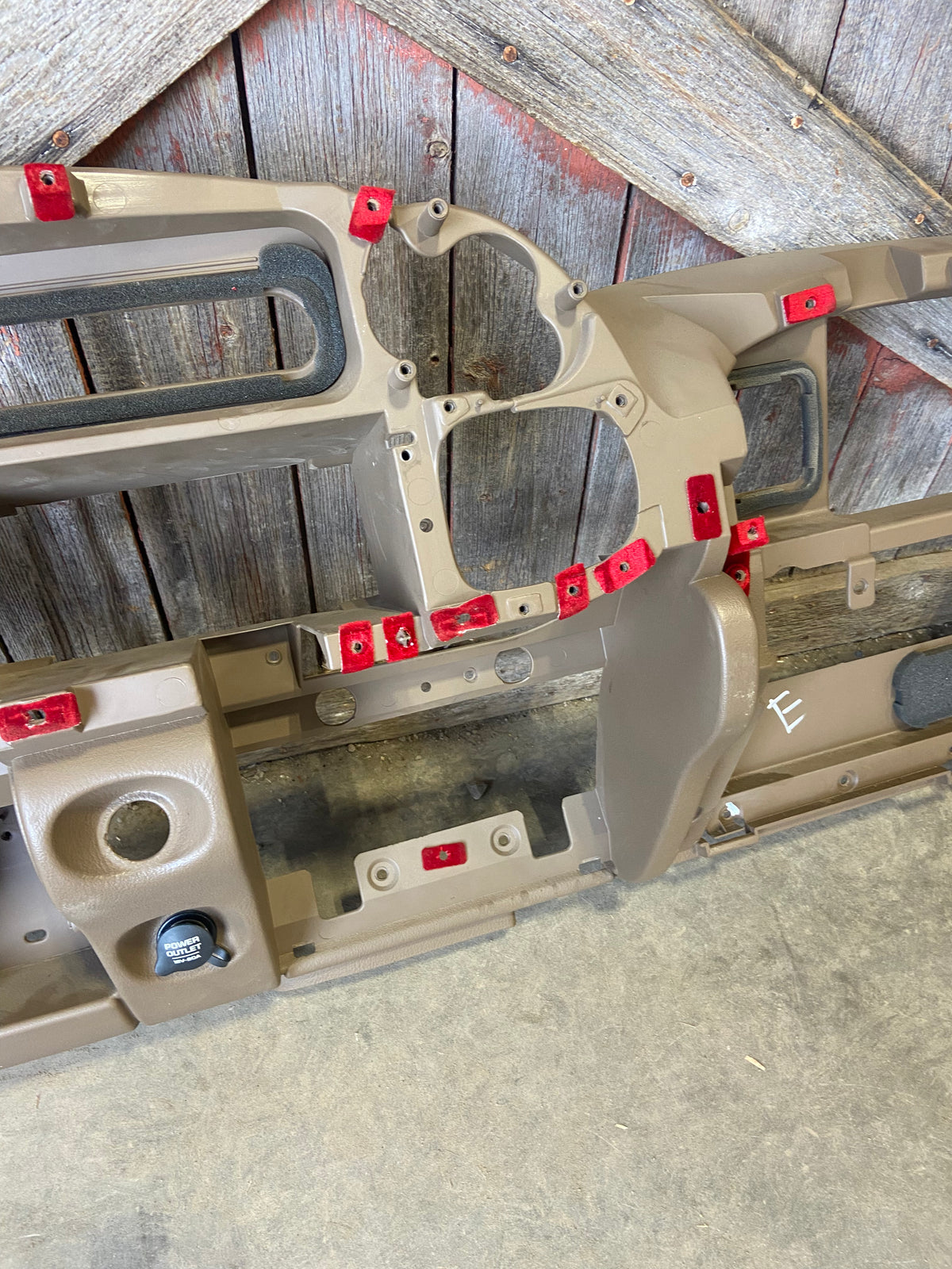 OEM &#39;98 - &#39;02 Dodge Ram Cummins Dash Core Structure Tan Brown Mint Dashboard