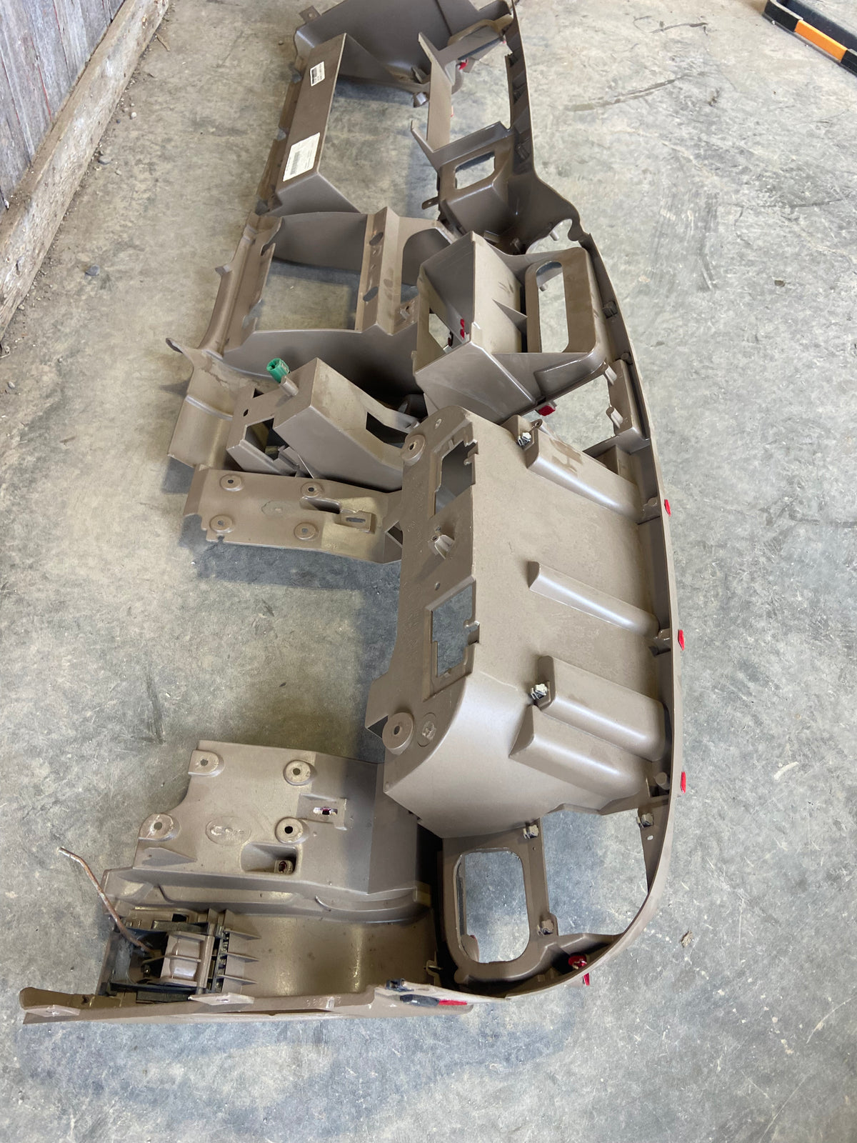 OEM &#39;98 - &#39;02 Dodge Ram Cummins Dash Core Structure Tan Brown Mint Dashboard
