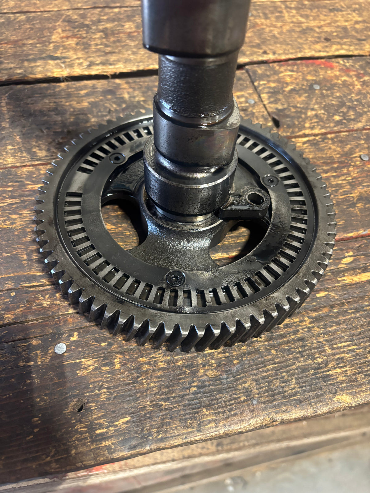 2000 - 2002 Dodge Ram Cummins 5.9l 24v camshaft 3946436 3942567