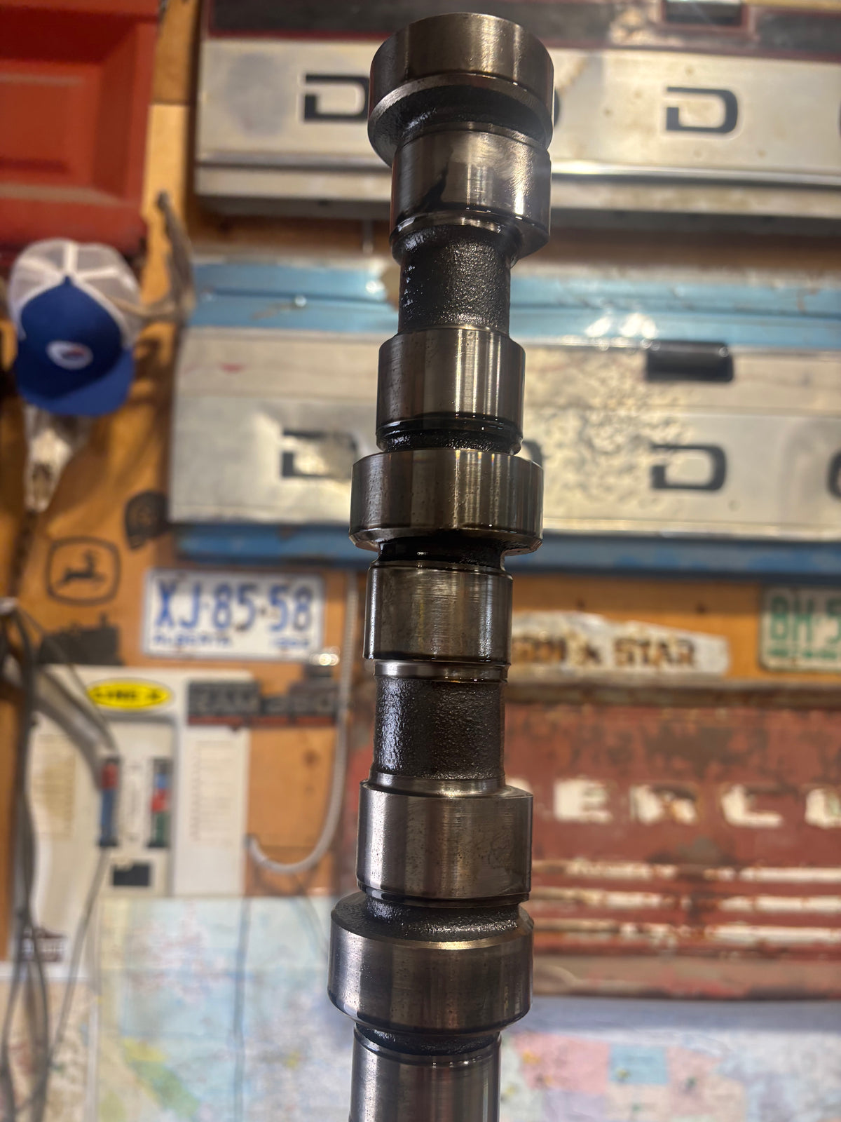 2000 - 2002 Dodge Ram Cummins 5.9l 24v camshaft 3946436 3942567