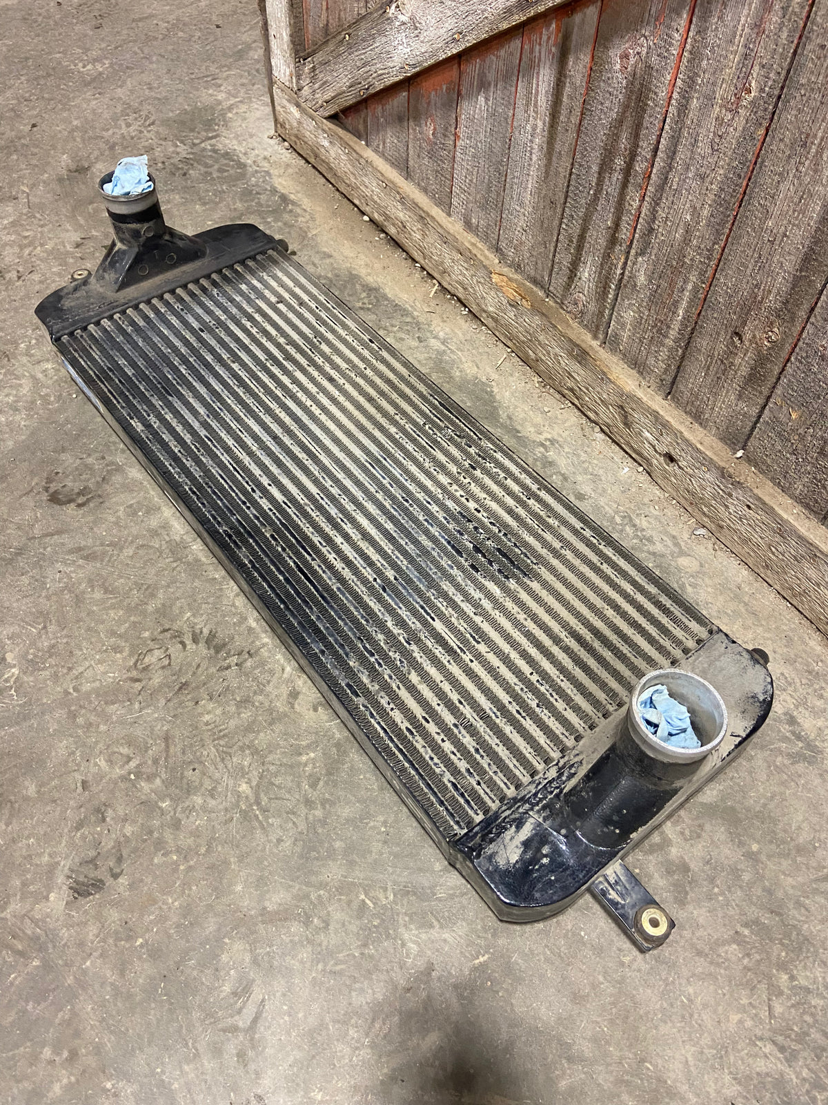 USED 1ST GEN 91.5 -93 DODGE RAM CUMMINS INTERCOOLER