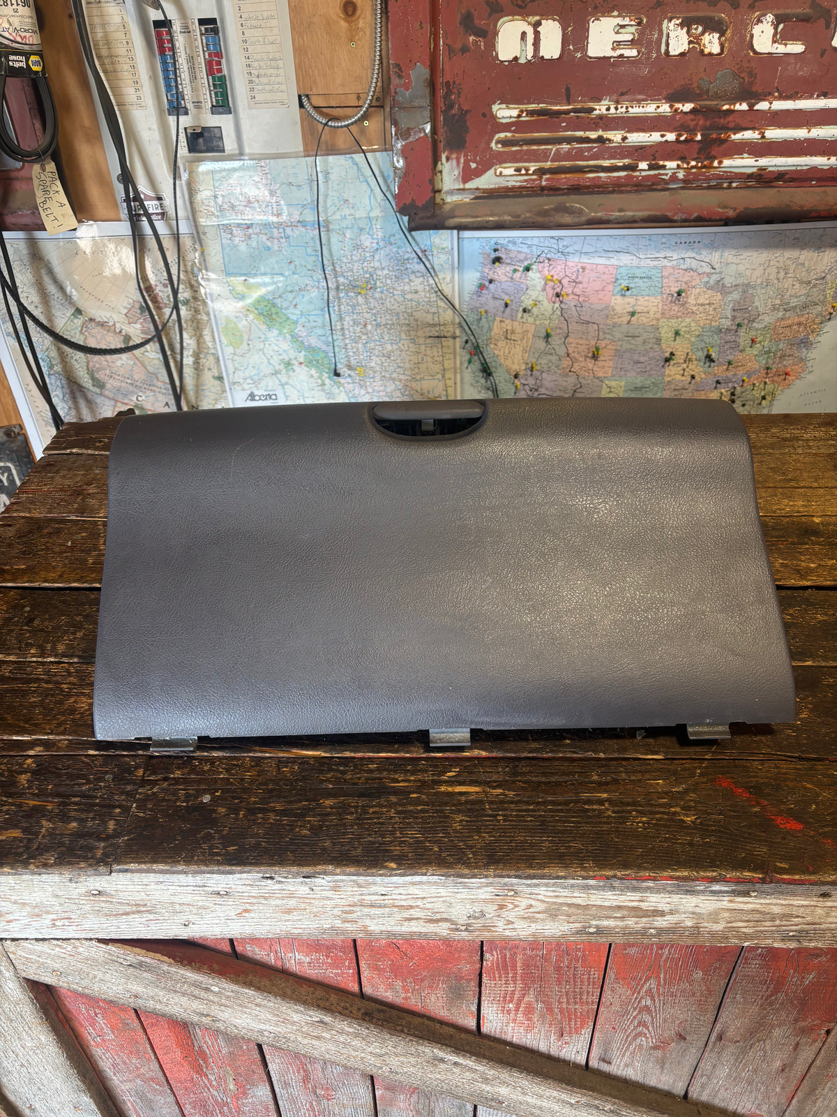 1998-2002 DODGE RAM 2500 3500 LIGHT MIST GREY GLOVE BOX