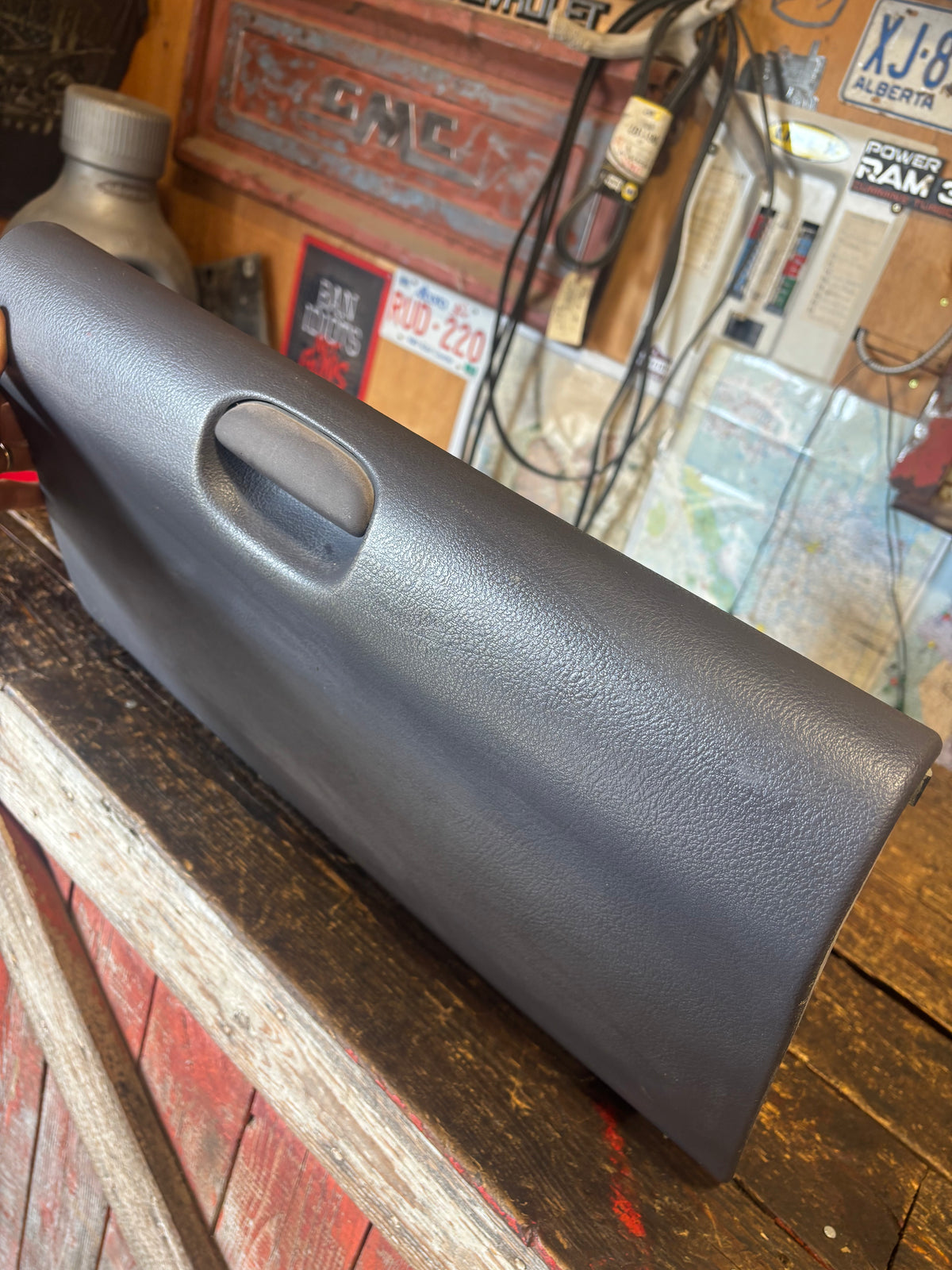 1998-2002 DODGE RAM 2500 3500 LIGHT MIST GREY GLOVE BOX