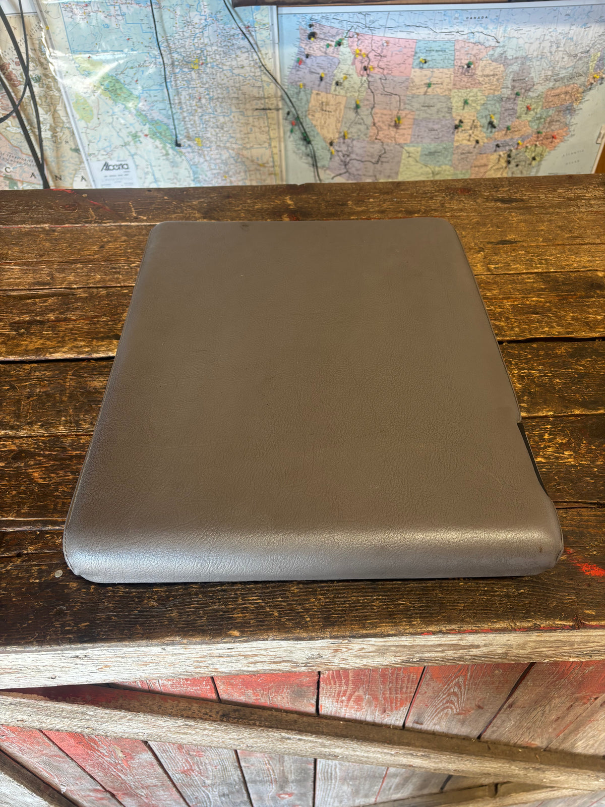 94-97 Dodge Ram Center Seat Console Lid Arm Rest Grey