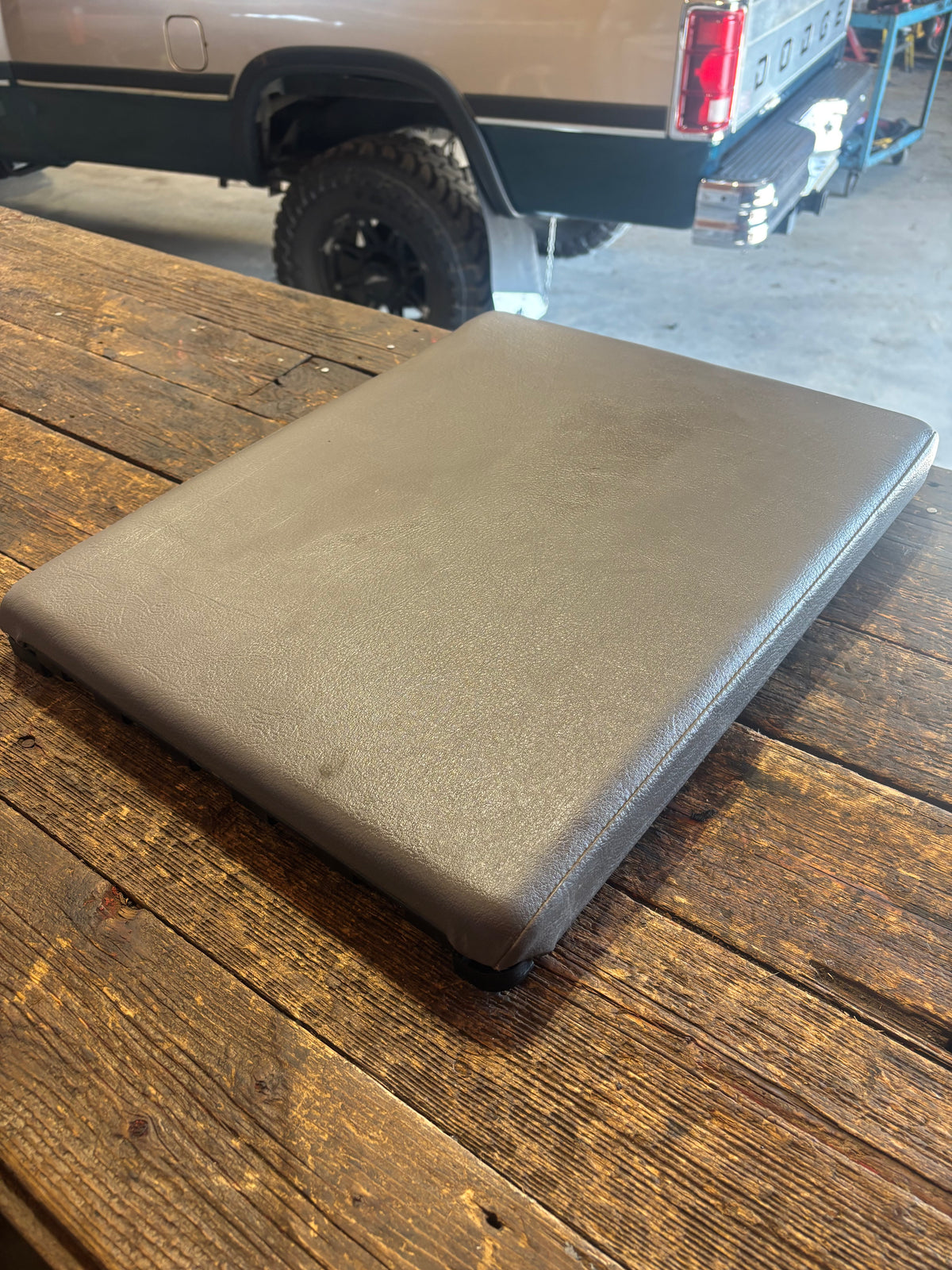 94-97 Dodge Ram Center Seat Console Lid Arm Rest Grey