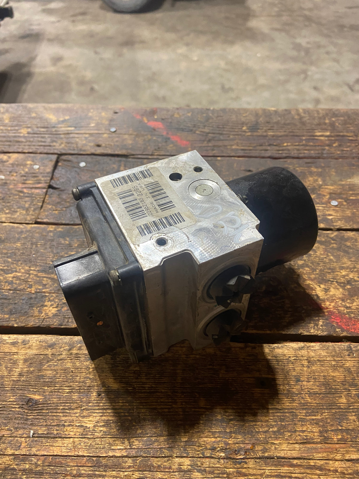 06 Dodge Ram Cummins ABS Anti-Lock Brake Module &amp; Pump