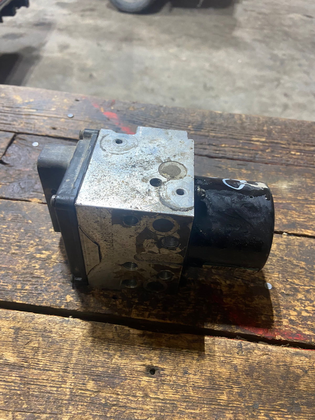 06 Dodge Ram Cummins ABS Anti-Lock Brake Module &amp; Pump