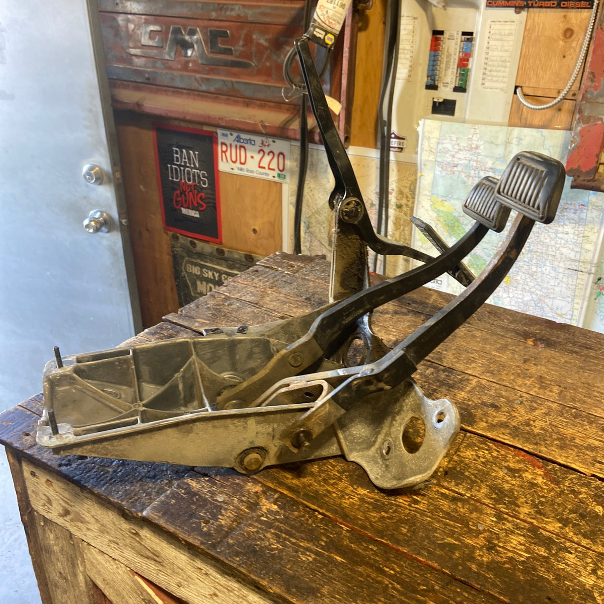 98-&#39;02 Dodge Ram Clutch Brake Throttle Pedal Assembly