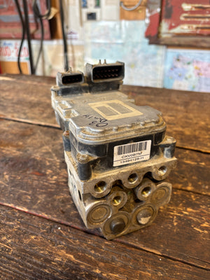 03 Dodge Ram Dually Cummins Abs Module + Pump