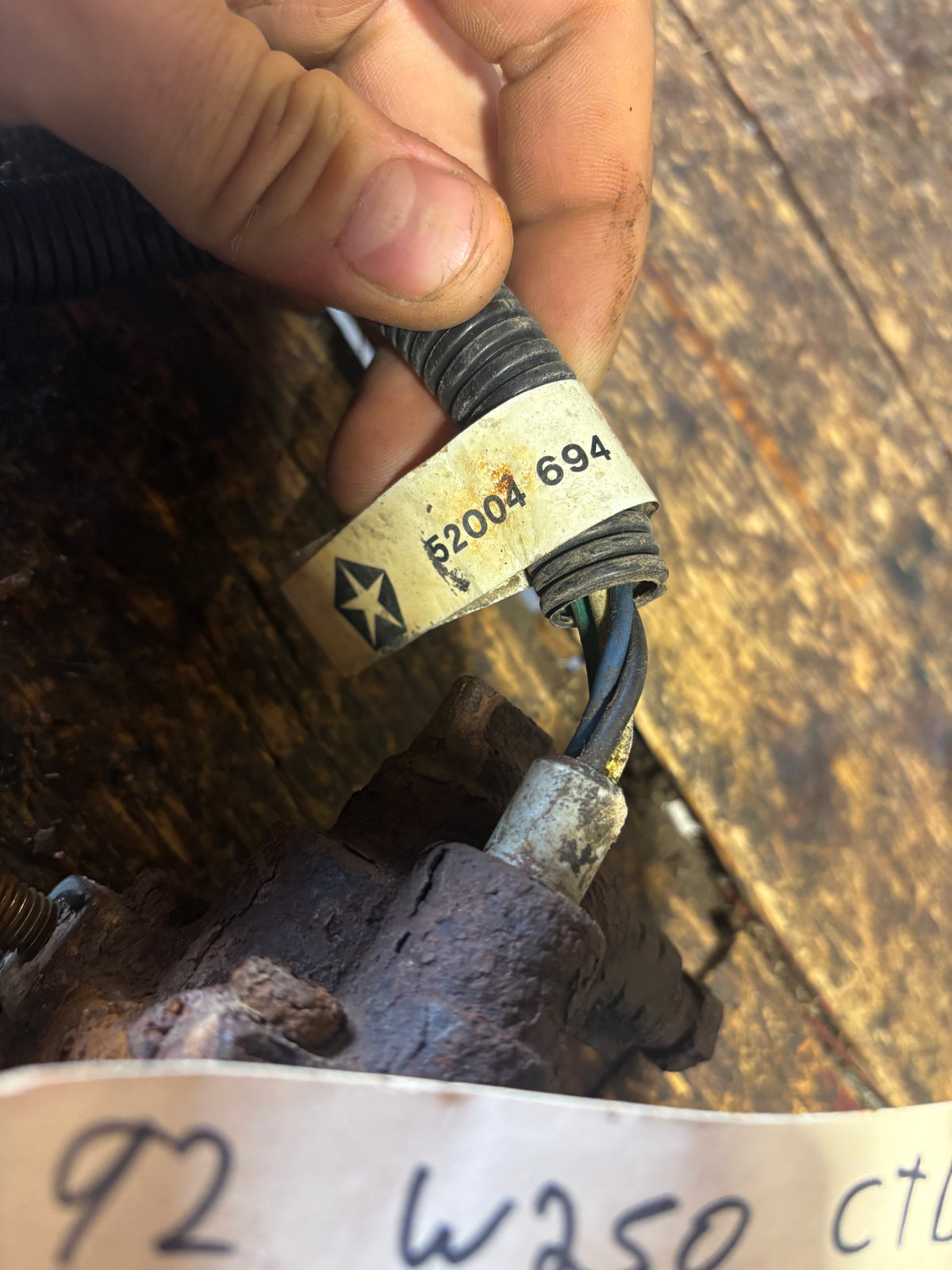 1989 - 1993 DODGE RAM W250 W350 4X4 1ST GEN CUMMINS PROPORTIONING VALVE 52004694