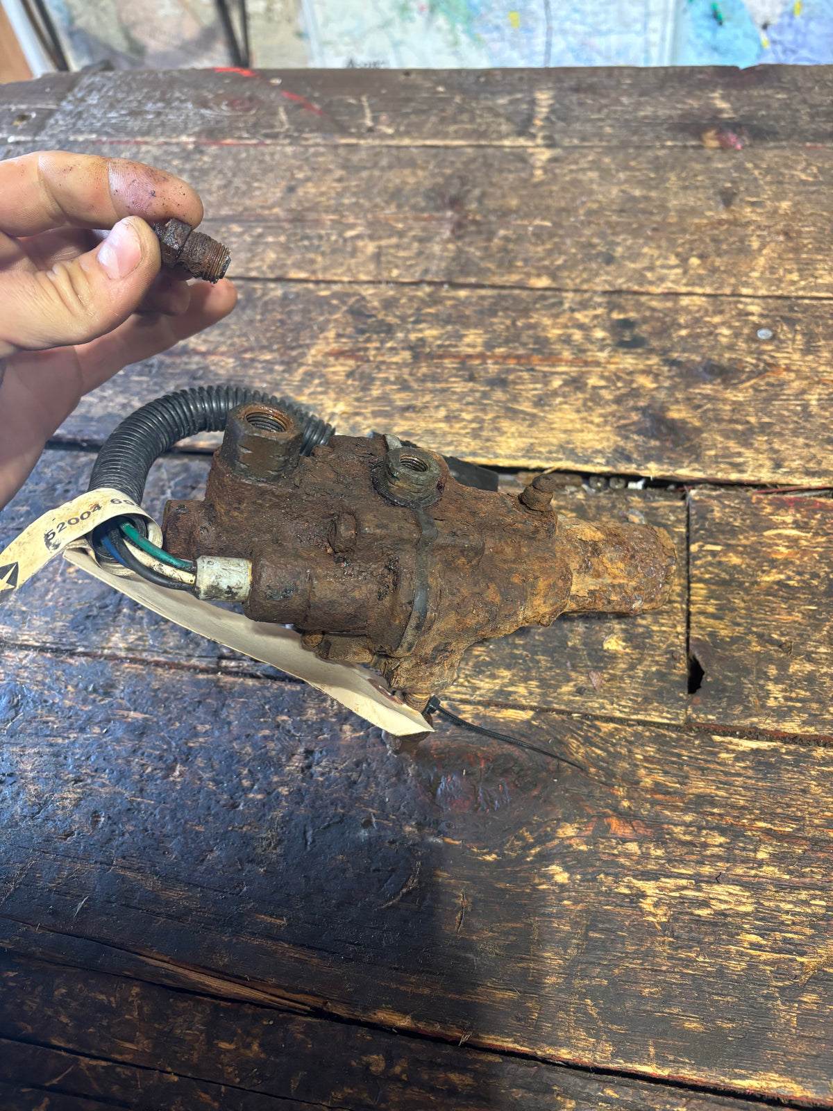 1989 - 1993 DODGE RAM W250 W350 4X4 1ST GEN CUMMINS PROPORTIONING VALVE 52004694