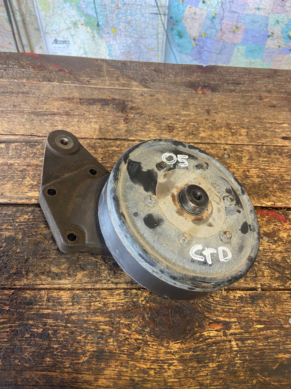 03-07 Dodge Ram 5.9L Cummins Fan Hub Pulley Bracket