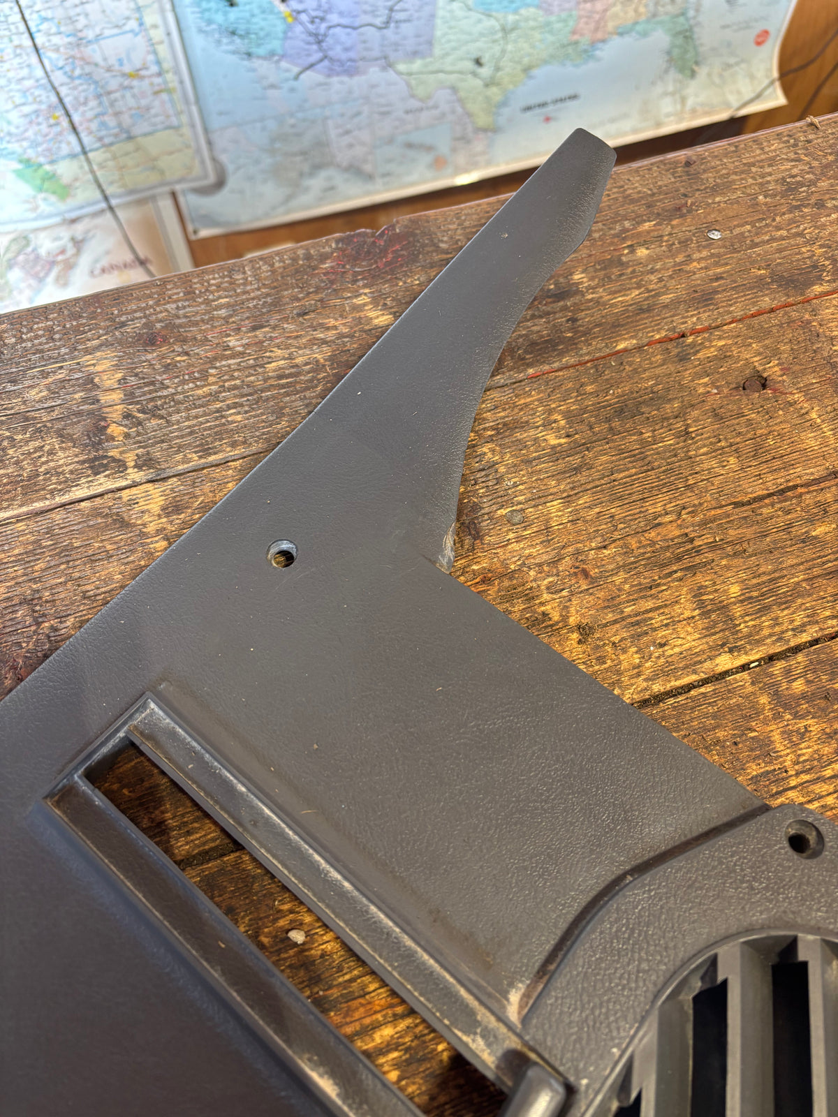 89-&#39;93 Dodge Ram Driver Left Side Grey Kick Cowl Panel