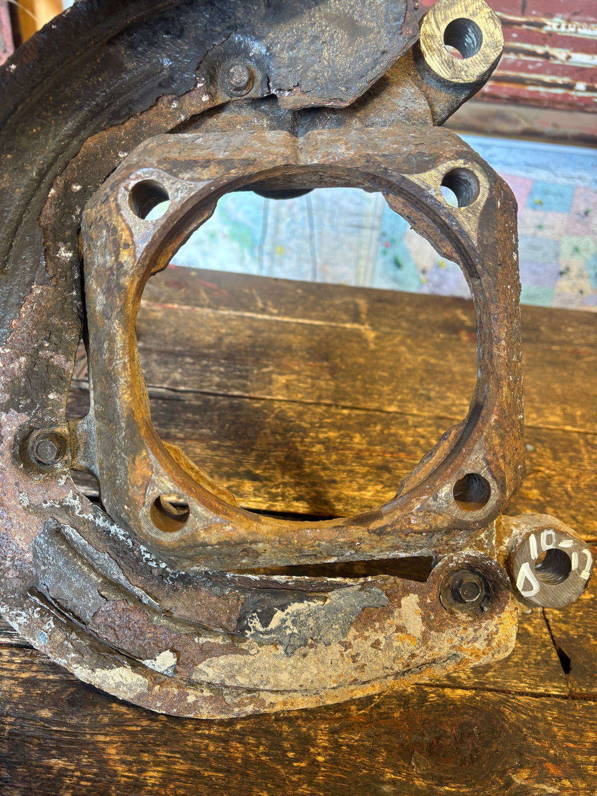 2010 -2012 DODGE RAM 2500 3500 CUMMINS / HEMI DRIVER STEERING KNUCKLE SPINDLE