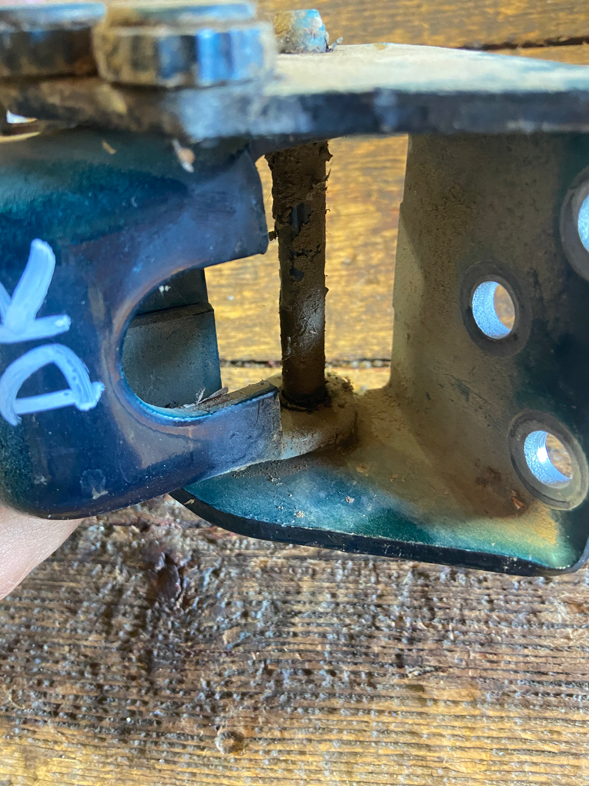 89-&#39;93 Dodge Ram Cummins Driver Left Side Door Hinges (Low Miles, Need Bushings)