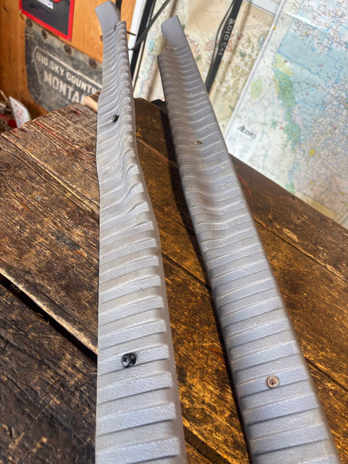 1998-2002 DODGE RAM 2500 3500 SET OF LIGHT GREY FLOOR TRIM FOR EXTENDED CAB