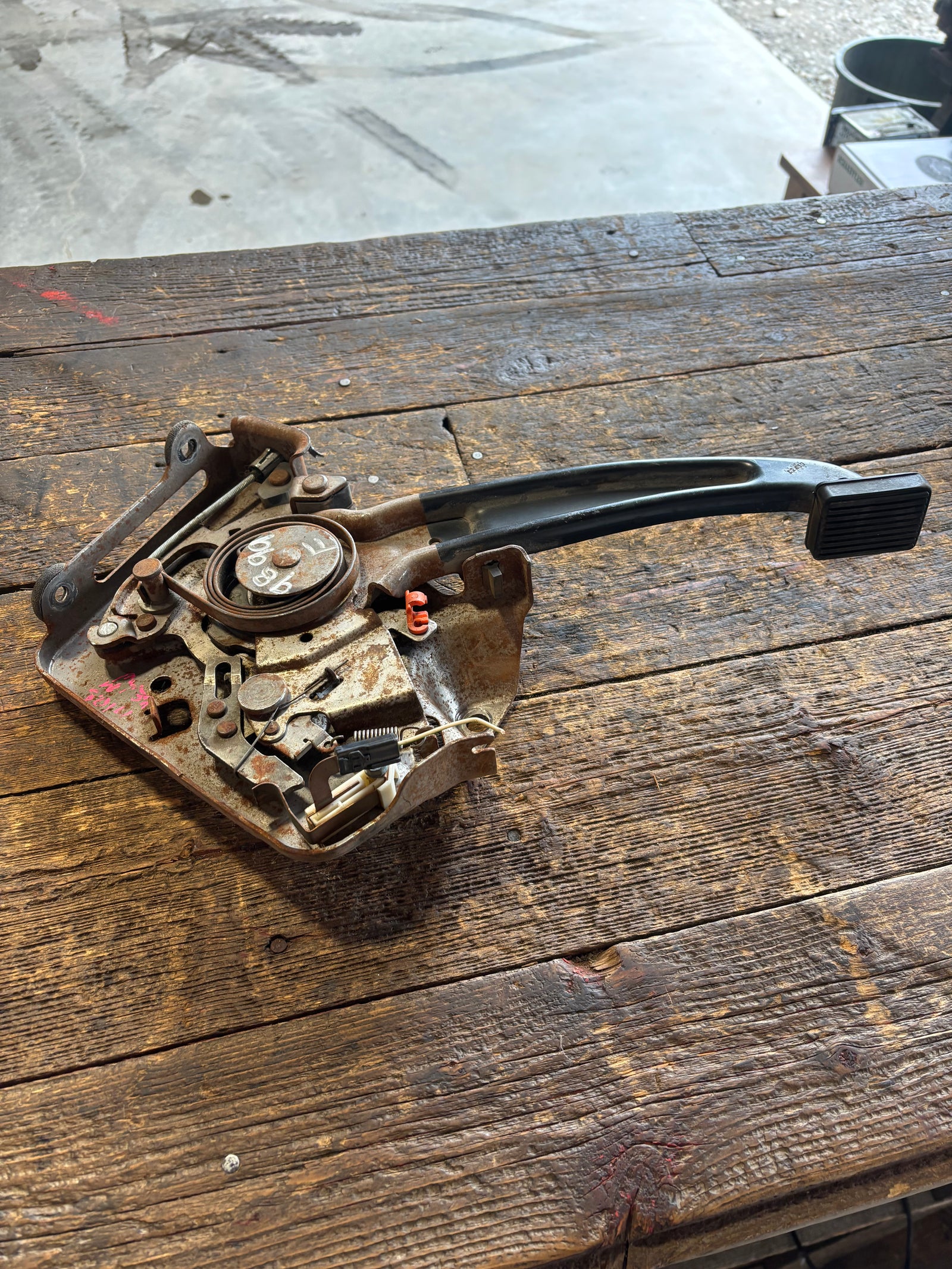 98-'01 Dodge Ram Ebrake Assembly Pedal