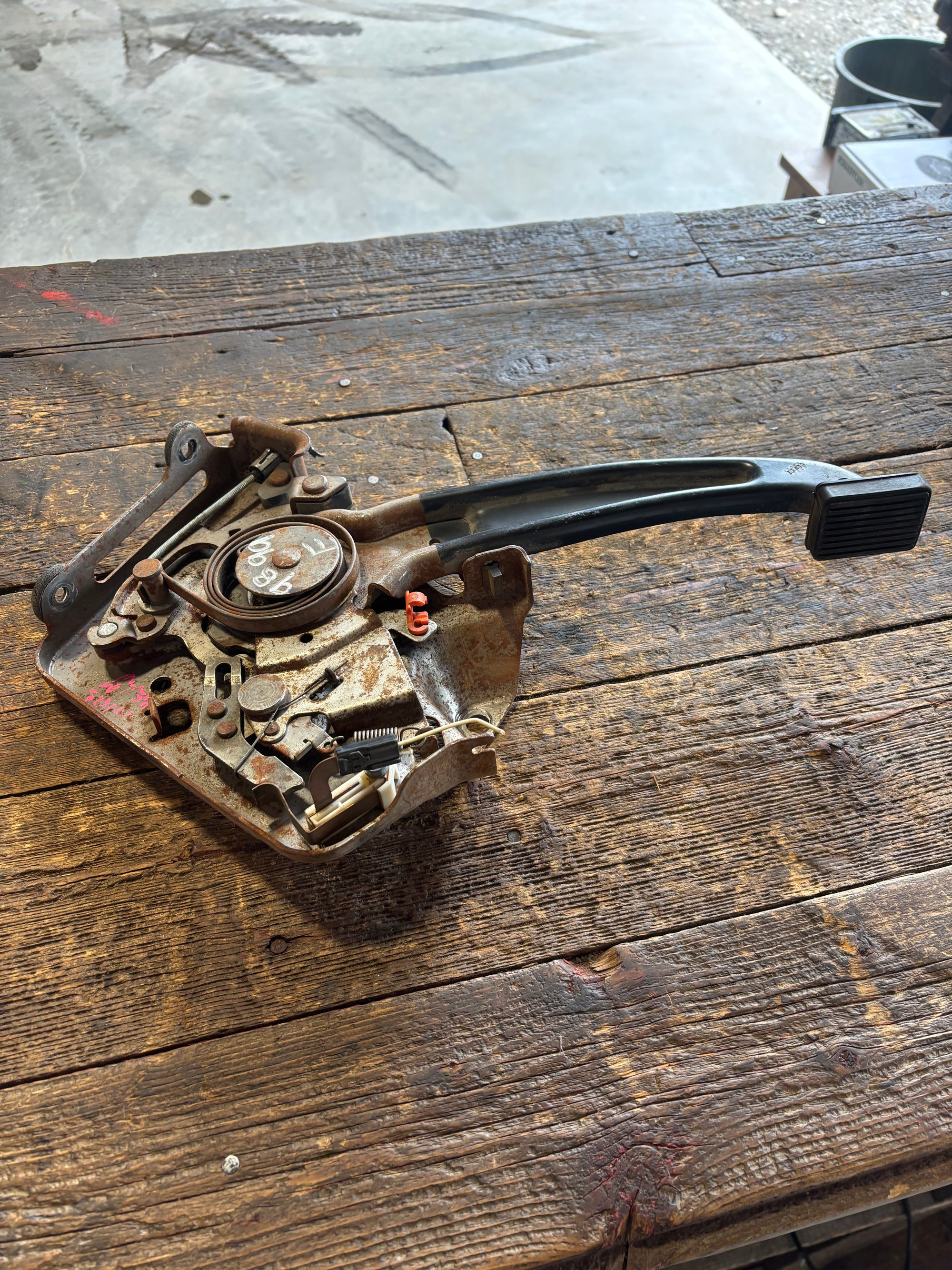 98-'01 Dodge Ram Ebrake Assembly Pedal