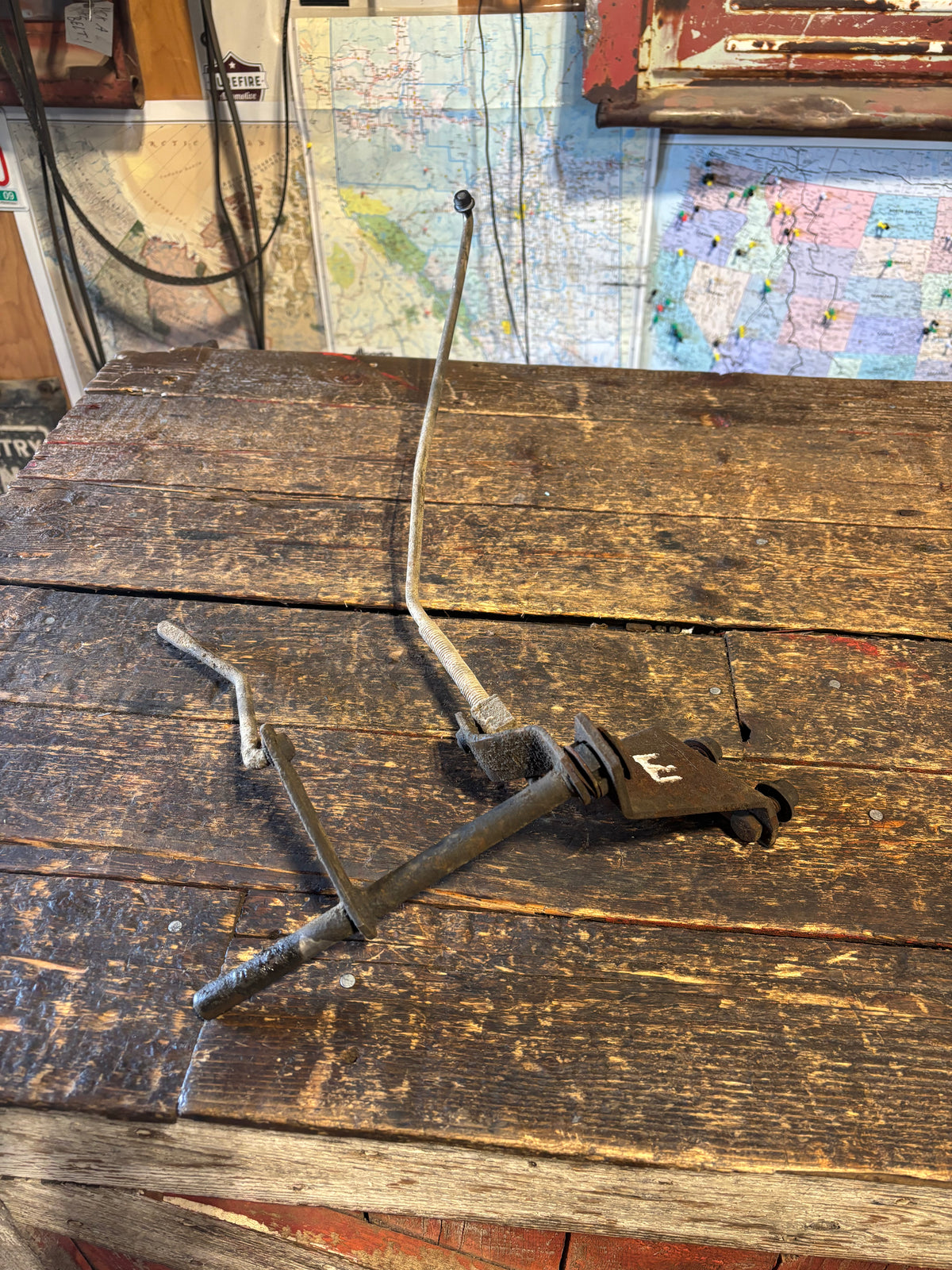 gear shift linkage 89-'93 1st Gen Dodge Ram Auto Gear Shifter Linkage Frame-Trans