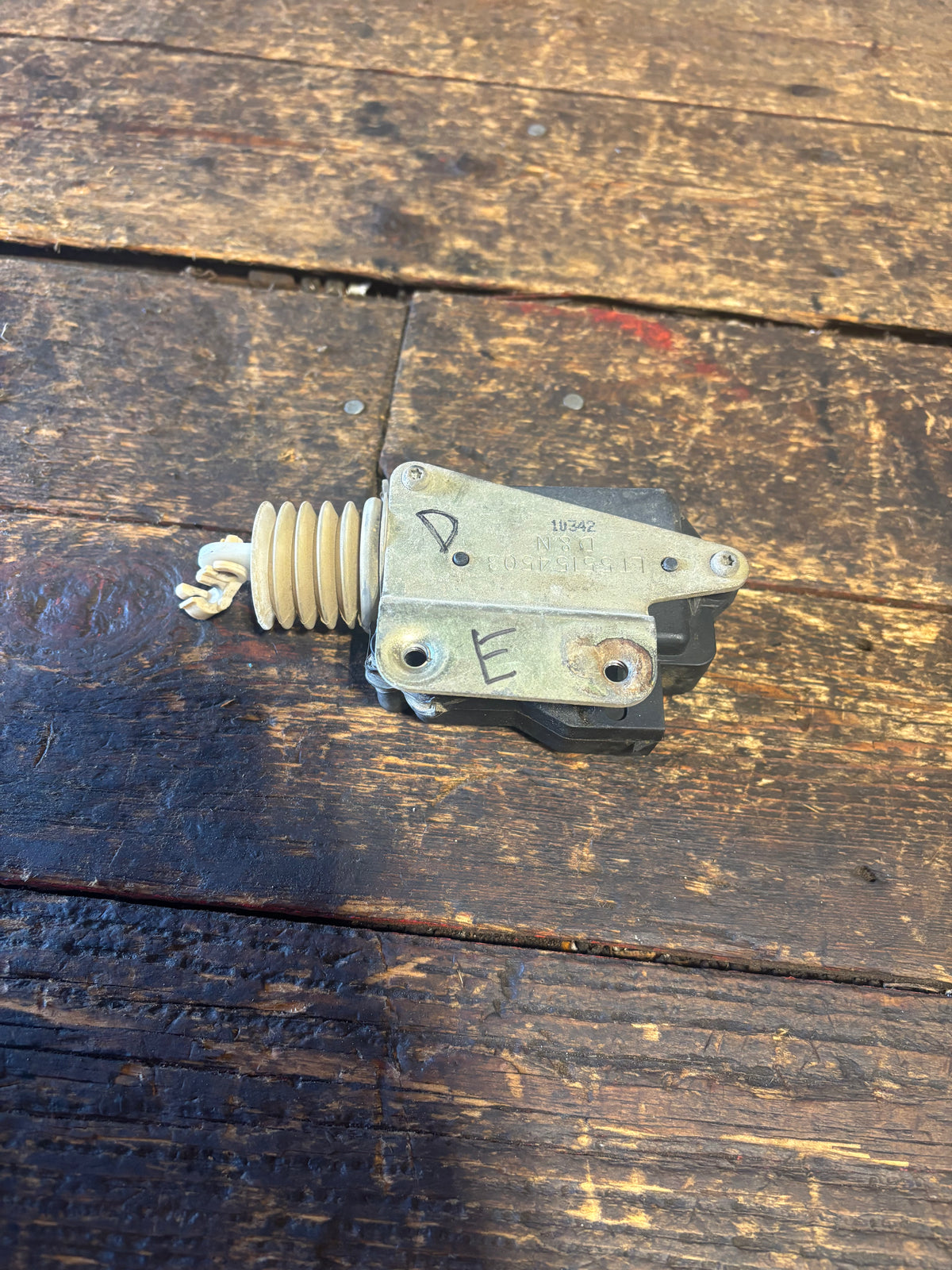 89-&#39;93 Dodge Ram Driver Door Lock Solenoid