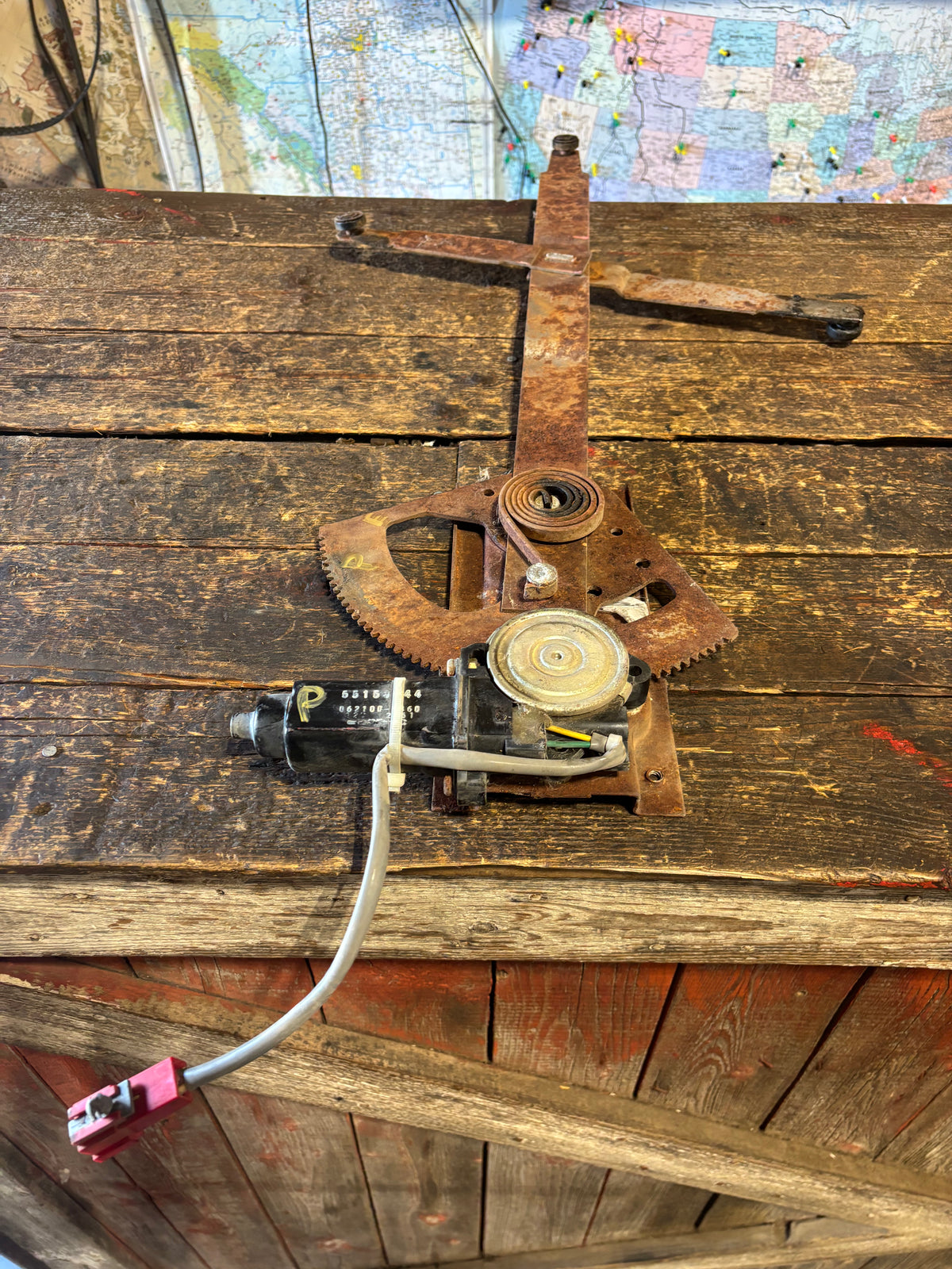 89-93 Dodge Ram Passenger Side Power Window Motor &amp; Regulator Arm