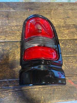 1994 - 2002 2ND GEN DODGE RAM NEW BLACK SPORT PAINTABLE PASSENGER TAIL LIGHT