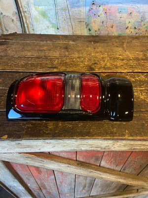 1994 - 2002 2ND GEN DODGE RAM NEW BLACK SPORT PAINTABLE PASSENGER TAIL LIGHT