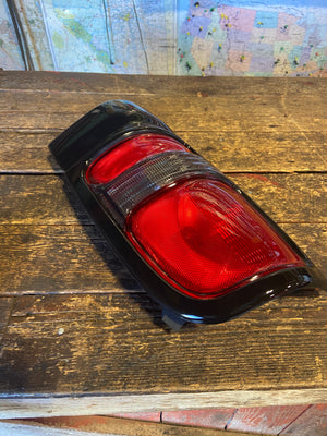 1994 - 2002 2ND GEN DODGE RAM NEW BLACK SPORT PAINTABLE PASSENGER TAIL LIGHT