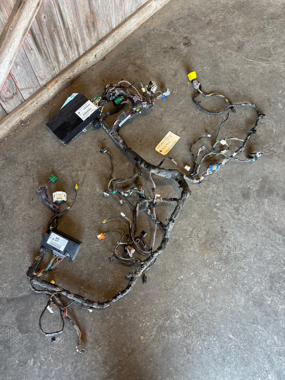 2010 DODGE RAM 2500 3500 CUMMINS LARAMIE AUTOMATI DASH WIRING HARNESS 68052927ac