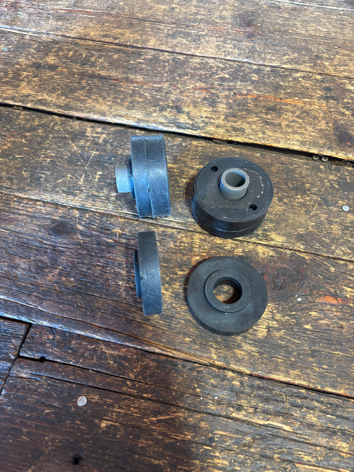 1989-1993 1ST GEN CUMMINS TRANSMISSION RUBBER BUSHING MOUNT SET