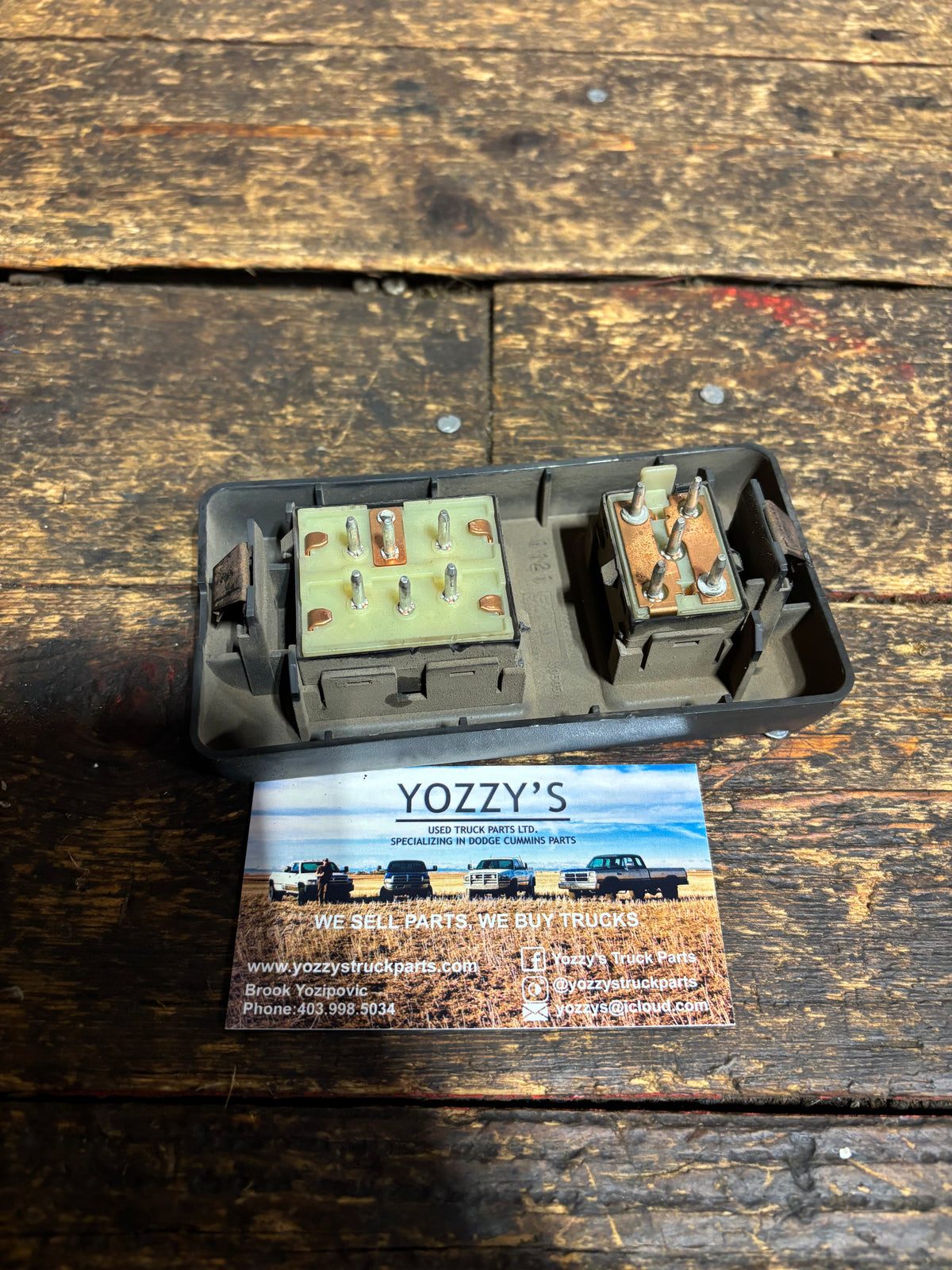 89-'93 Dodge Ram 1st Gen DRIVER Window &amp; Lock Switch